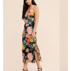 ZHU Hollow Out Floral Midi High Split Dress
